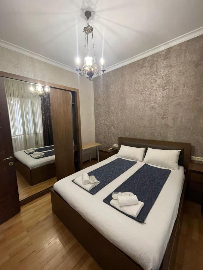 Apartment Anzi Батуми Екстериор снимка