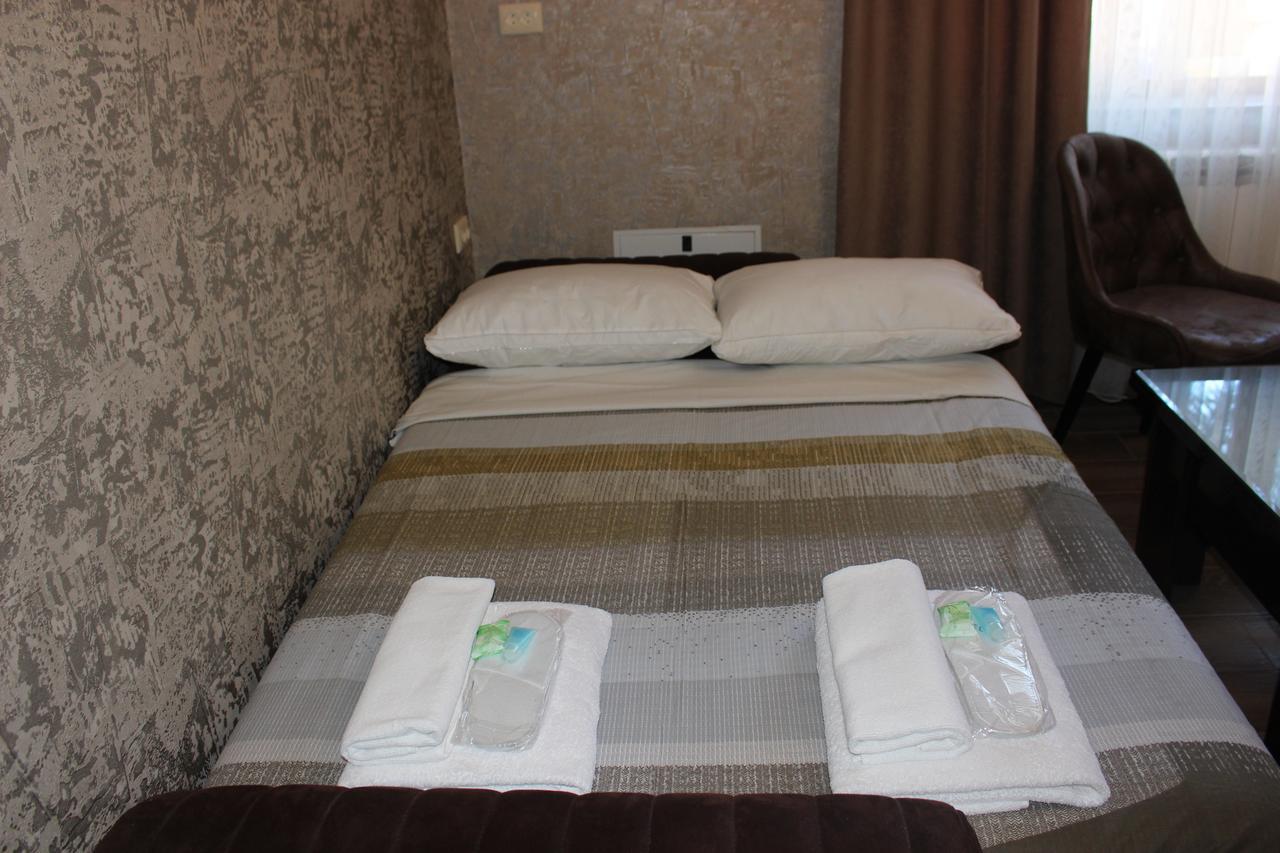 Apartment Anzi Батуми Екстериор снимка