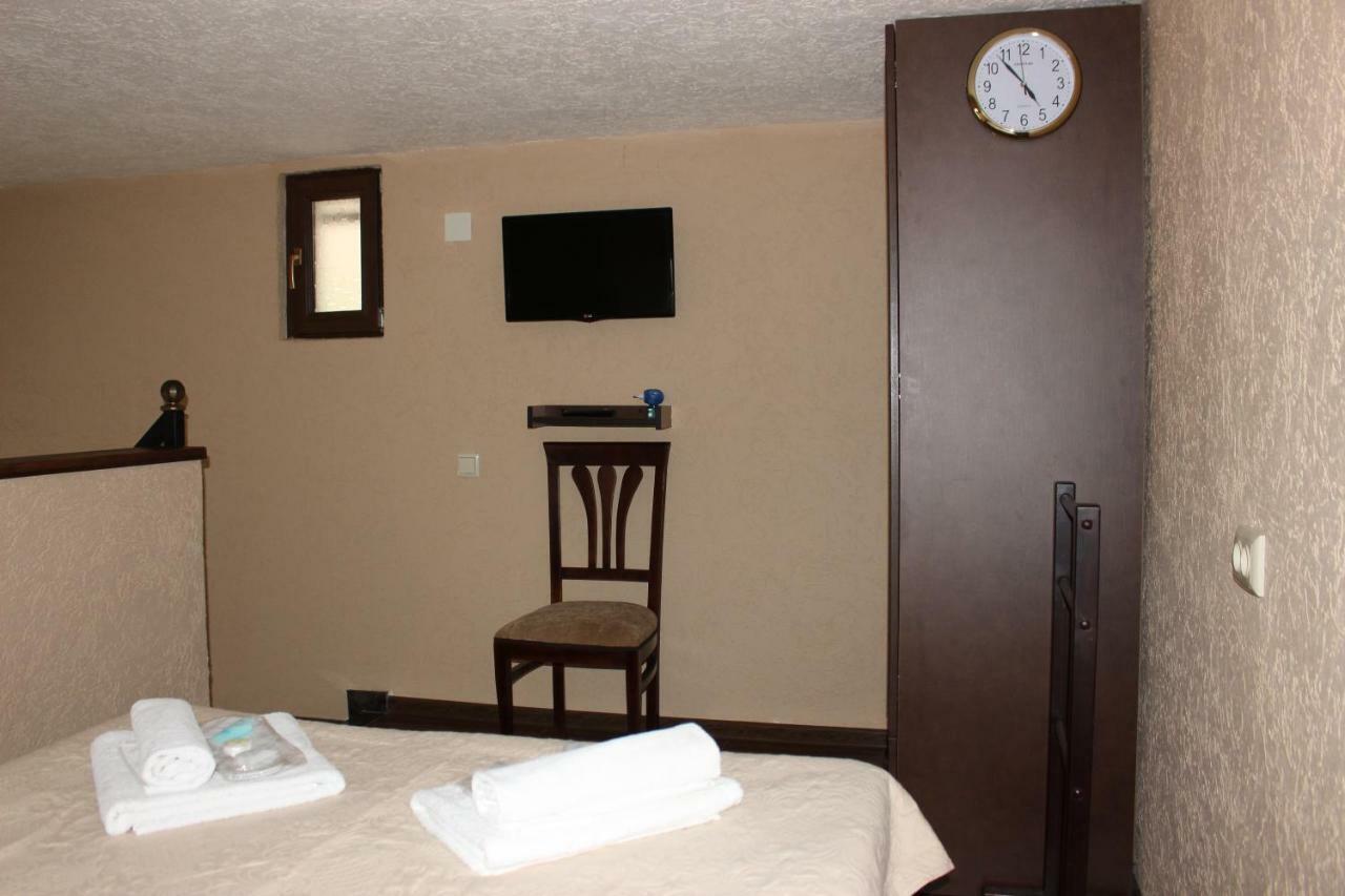 Apartment Anzi Батуми Екстериор снимка